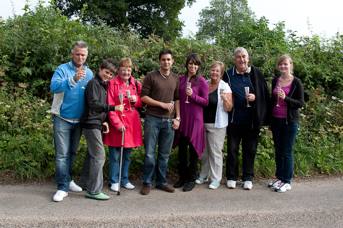 The traditional finish to an Essex hot air balloon ride is a champagne toast for all our happy air balloon passengers